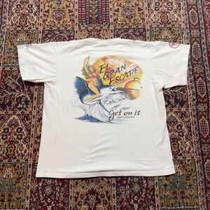 VTG 90s 00s El Gran Escape T Shirt White Graphic Print Costa Rica Pin Up Fishing